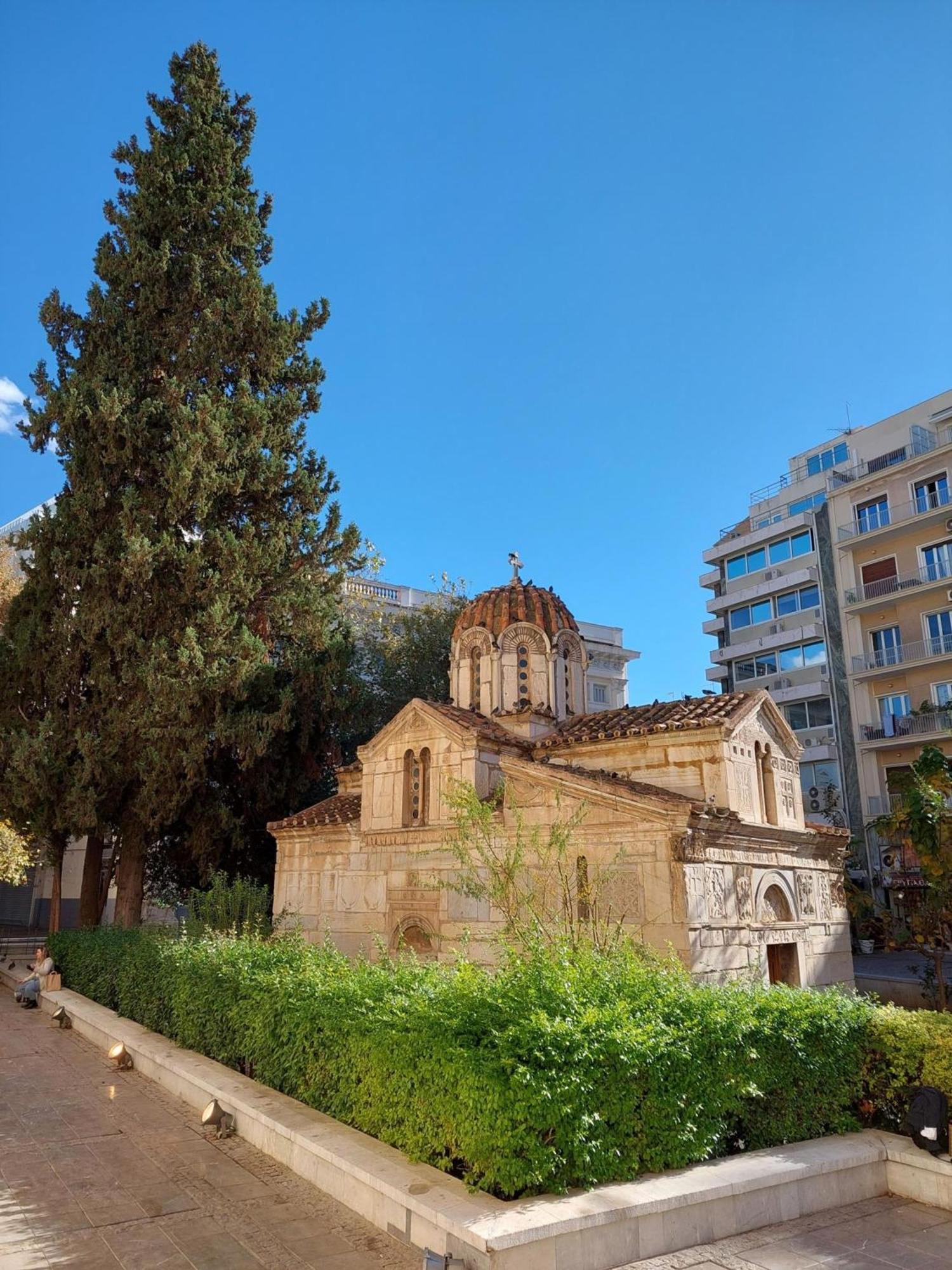 Elegant Apartment Under The Acropolis アテネ エクステリア 写真