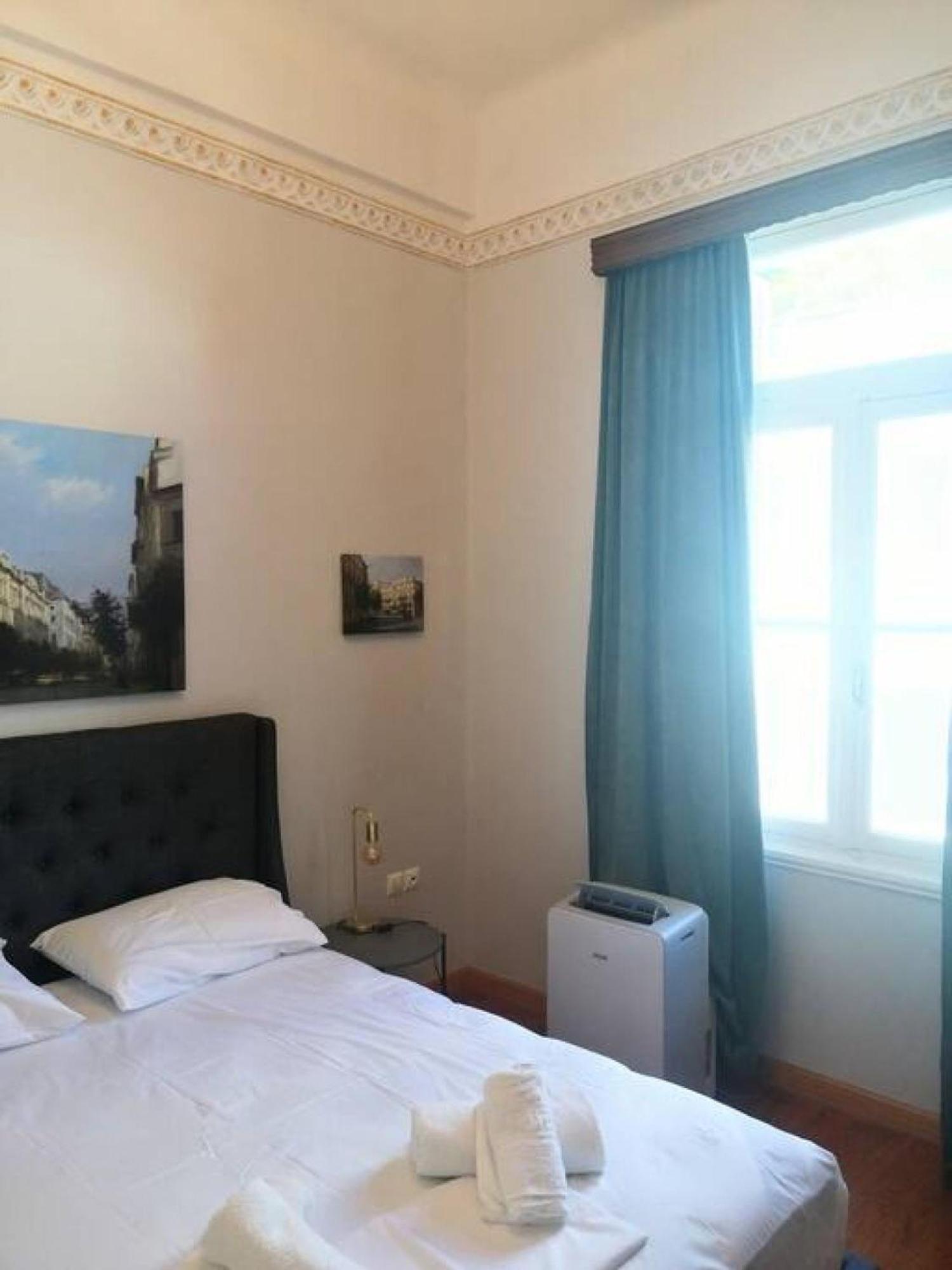 Elegant Apartment Under The Acropolis アテネ エクステリア 写真