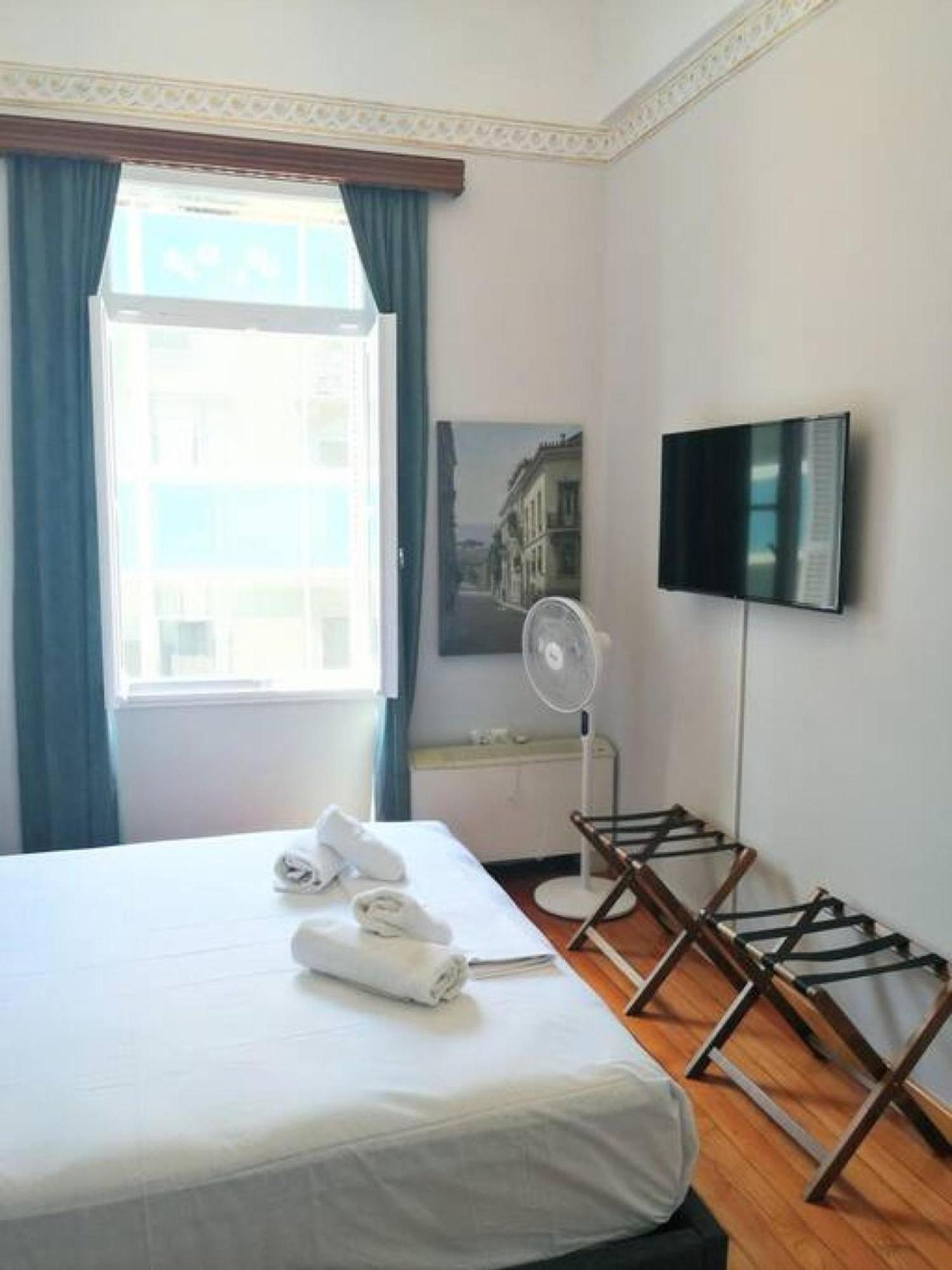 Elegant Apartment Under The Acropolis アテネ エクステリア 写真