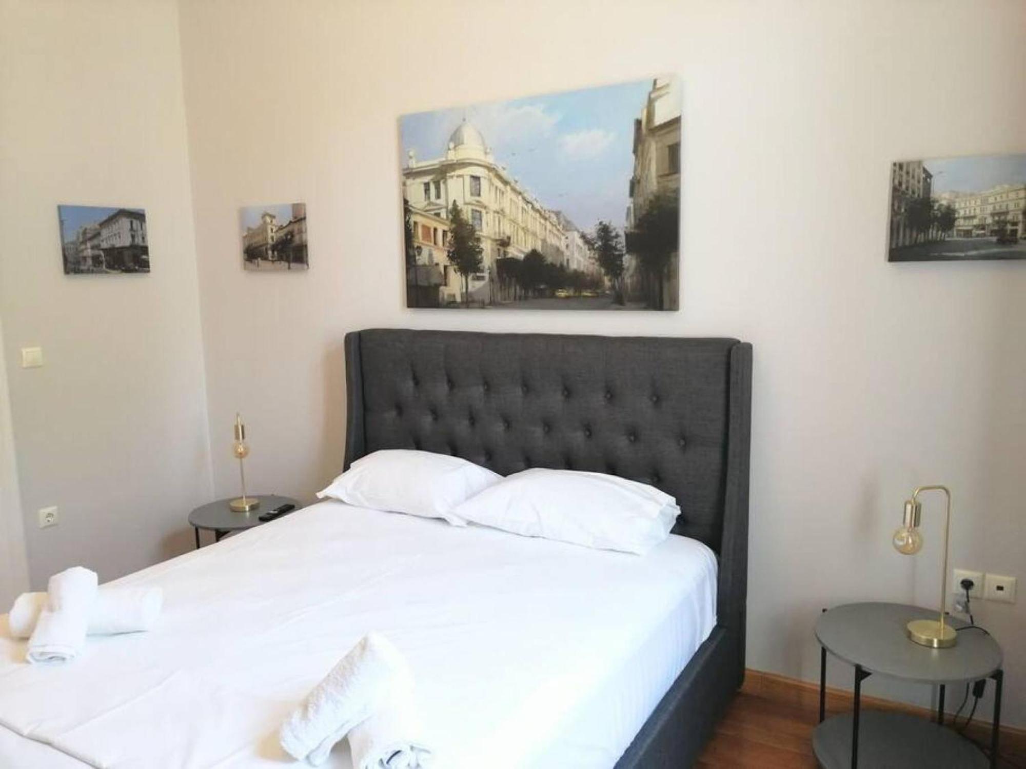 Elegant Apartment Under The Acropolis アテネ エクステリア 写真