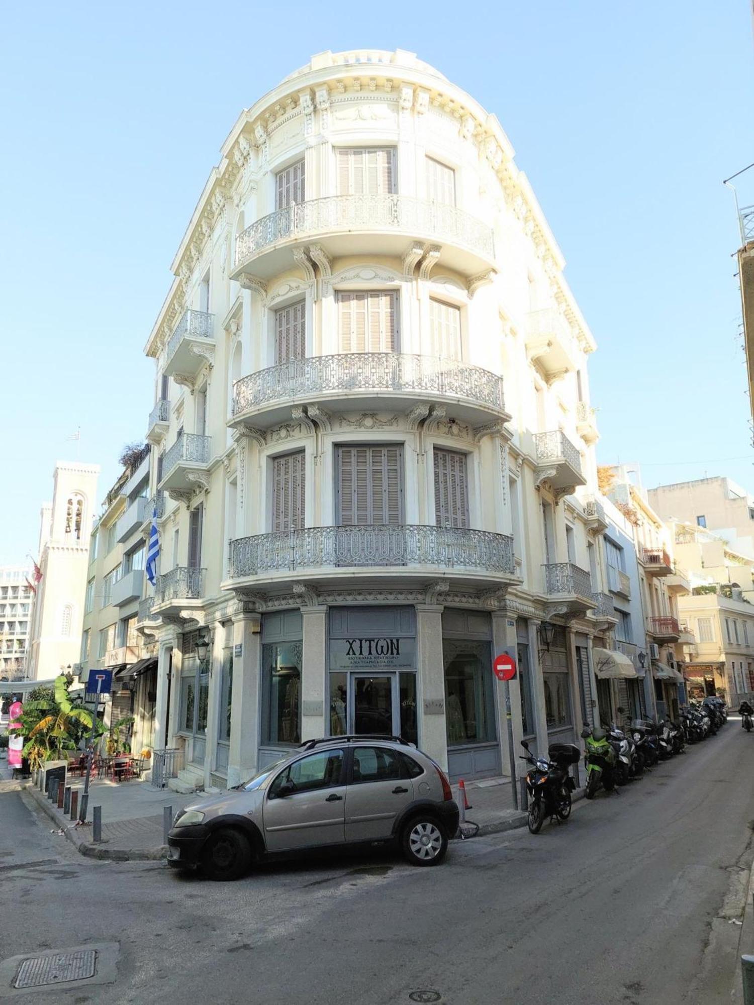 Elegant Apartment Under The Acropolis アテネ エクステリア 写真