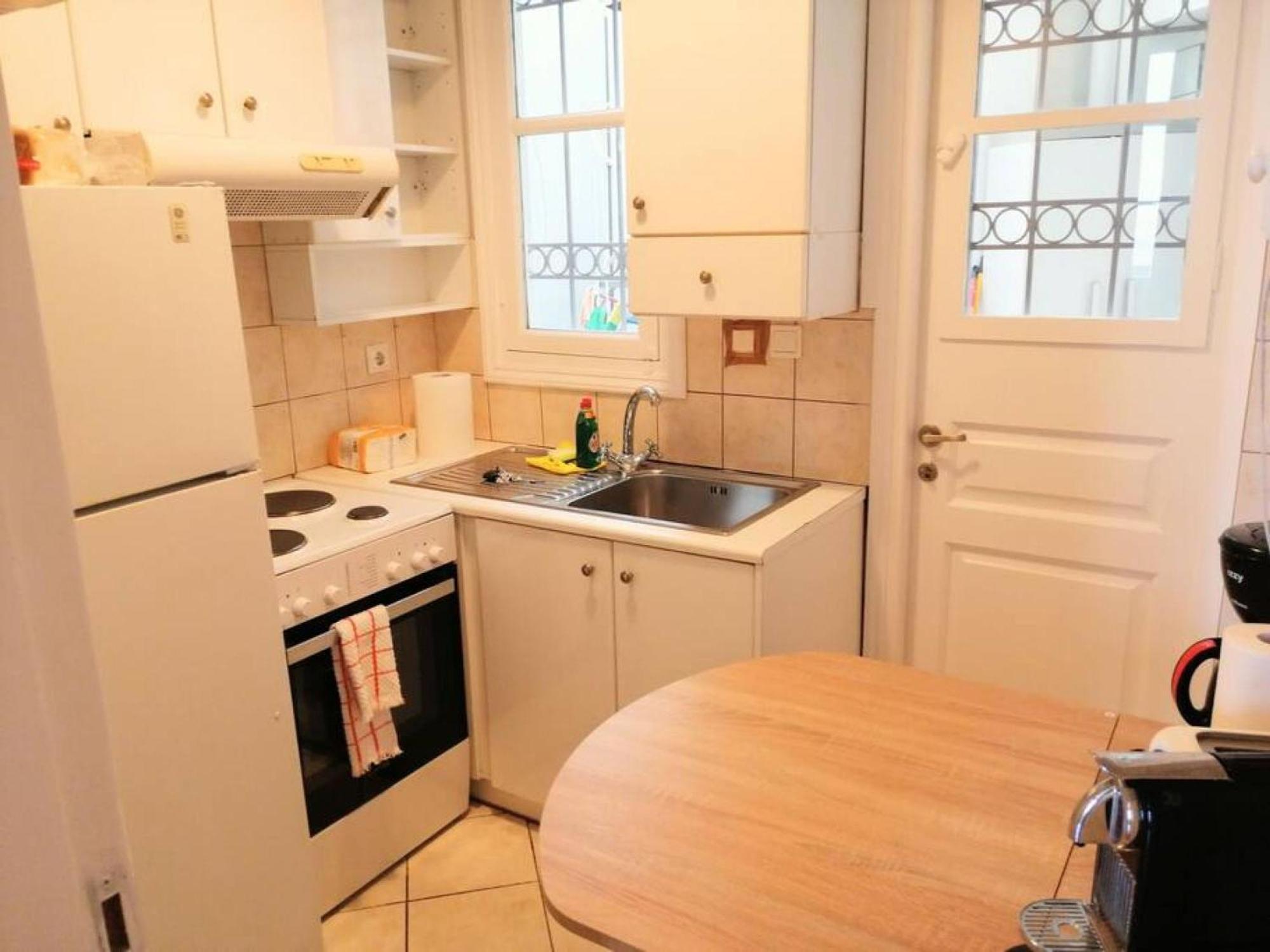Elegant Apartment Under The Acropolis アテネ エクステリア 写真